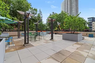 210 W Grant St, Minneapolis, MN 55403 - Photo 24