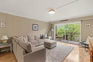 210 W Grant St, Minneapolis, MN 55403 - Photo 6