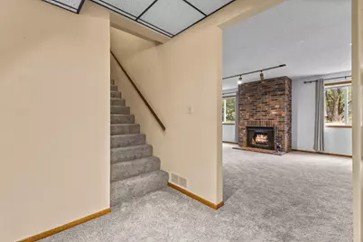 4212 Desoto Street, Vadnais Heights, MN 55127 - Photo 12