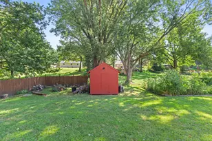 4212 Desoto St, Vadnais Heights, MN 55127 - Photo 26