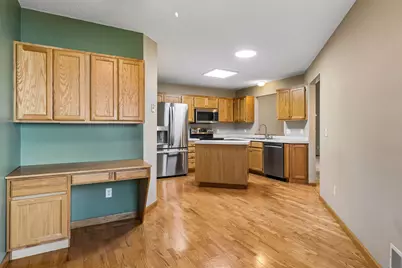 7658 Newbury Road, Woodbury, MN 55125 - Photo 34