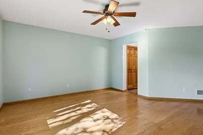 7658 Newbury Road, Woodbury, MN 55125 - Photo 40