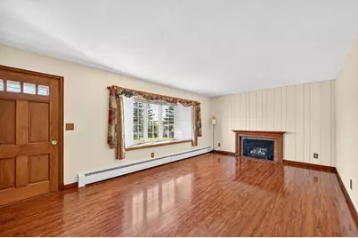 215 Highland Court SW, Rochester, MN 55902 - Photo 8