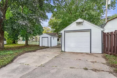 7506 Pillsbury Avenue S, Richfield, MN 55423 - Photo 16