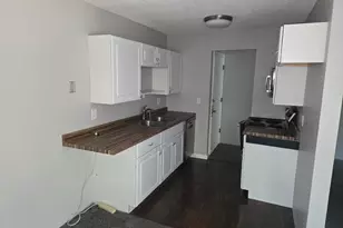 3421 Kent St, Shoreview, MN 55126 - Photo 2