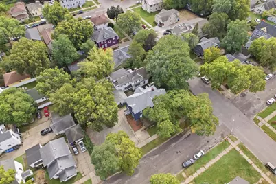 376 W Sanborn Street, Winona, MN 55987 - Photo 2