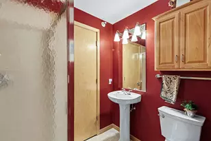 820 Emerald St, Saint Paul, MN 55114 - Photo 16