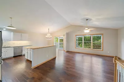 14803 Upper 56th Street N, Oak Park Heights, MN 55082 - Photo 4