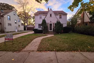 1109 3rd St NW, Austin, MN 55912 - Photo 1