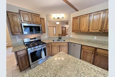 5366 S Park Drive, Savage, MN 55378 - Photo 6