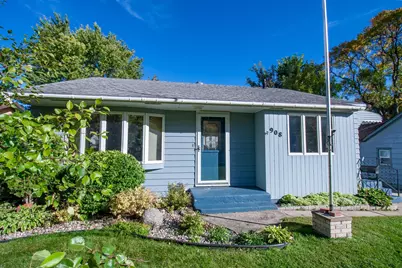 908 W Linden Street W, Fergus Falls, MN 56537 - Photo 6