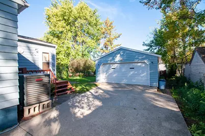 908 W Linden Street W, Fergus Falls, MN 56537 - Photo 8