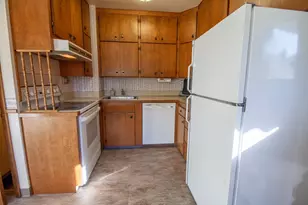 908 W Linden Street W, Fergus Falls, MN 56537 - Photo 20