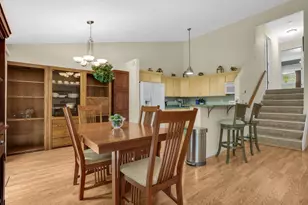 14216 Chestnut Dr, Eden Prairie, MN 55347 - Photo 10