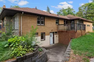 4201 40th Ave N, Robbinsdale, MN 55422 - Photo 8