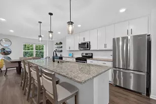 748 Midtown Ln, New Brighton, MN 55112 - Photo 14