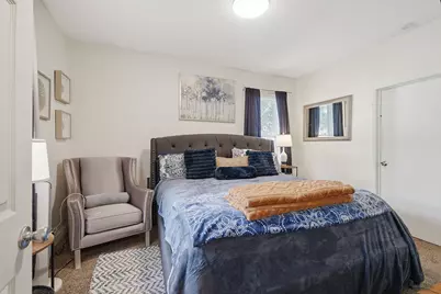 268 Sidney Street E, Saint Paul, MN 55107 - Photo 10