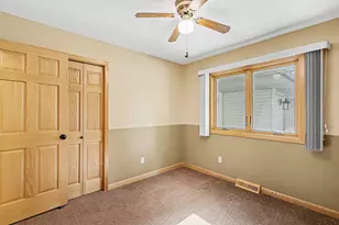 12325 Villaburne Dr, Burnsville, MN 55337 - Photo 18