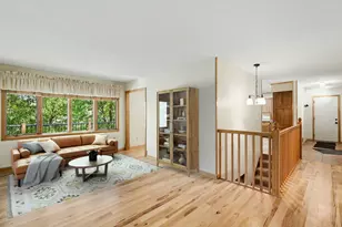12325 Villaburne Dr, Burnsville, MN 55337 - Photo 2