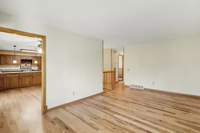 12325 Villaburne Drive, Burnsville, MN 55337 - Photo 6