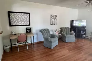 213 Tindolph Ave N, Thief River Falls, MN 56701 - Photo 6