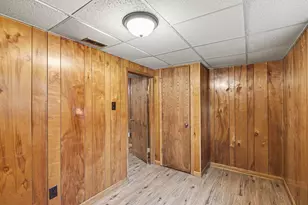 2147 Burns Ave, Saint Paul, MN 55119 - Photo 14