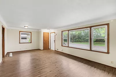 2147 Burns Avenue, Saint Paul, MN 55119 - Photo 2