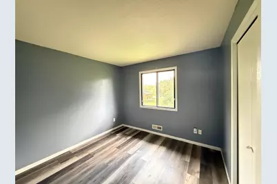 3241 Dodd Lane, Eagan, MN 55121 - Photo 8