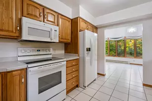 2010 Norton Rd, Duluth, MN 55803 - Photo 8