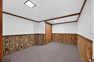 43 Suzanne Ave, Vadnais Heights, MN 55127 - Photo 22