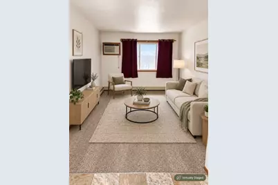 1441 Lake Avenue NW #305, Willmar, MN 56201 - Photo 2
