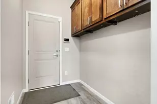 16285 Dryden Rd, Lakeville, MN 55044 - Photo 20