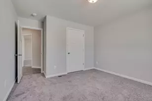 718 Bluffview Ln, Somerset, WI 54025 - Photo 16