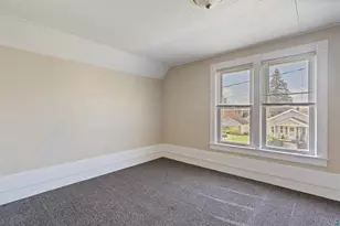 1612 Baxter Ave, Superior, WI 54880 - Photo 10