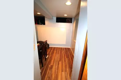 421 E Sanborn Street, Winona, MN 55987 - Photo 12