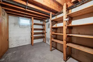 1097 Dale St N, Saint Paul, MN 55117 - Photo 42
