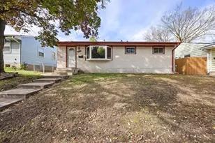 1097 Dale St N, Saint Paul, MN 55117 - Photo 12