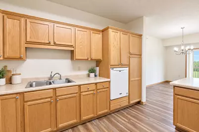 2301 10th Street NW #116, Austin, MN 55912 - Photo 8