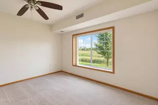 2301 10th Street NW, Austin, MN 55912 - Photo 16