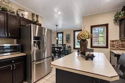 200 N Lexington Avenue, Le Center, MN 56057 - Photo 8