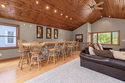 200 N Lexington Avenue, Le Center, MN 56057 - Photo 26