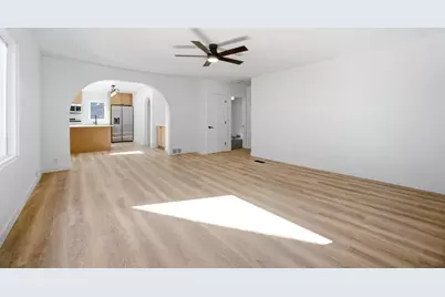 631 11th Street N, Moorhead, MN 56560 - Photo 6