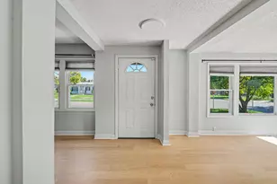 4403 Zane Ave N, Crystal, MN 55422 - Photo 2