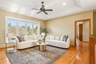 2631 Hawk Hill Ln SW, Rochester, MN 55902 - Photo 8