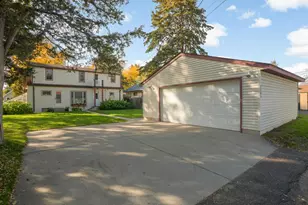 1346 Kent St, Saint Paul, MN 55117 - Photo 42