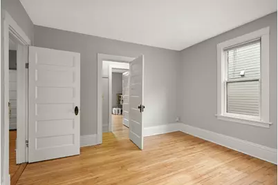 2445 Lyndale Avenue S, Minneapolis, MN 55405 - Photo 24