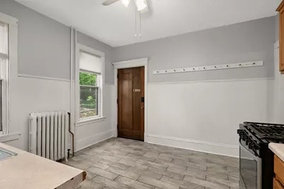 2445 Lyndale Avenue S, Minneapolis, MN 55405 - Photo 18