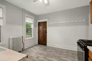 2445 Lyndale Ave S, Minneapolis, MN 55405 - Photo 18