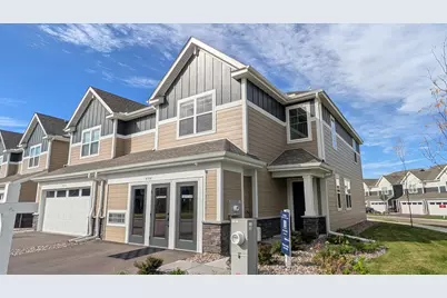4004 Hayward Avenue N, Oakdale, MN 55128 - Photo 1