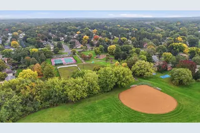 4711 Lund Point, Eagan, MN 55122 - Photo 52